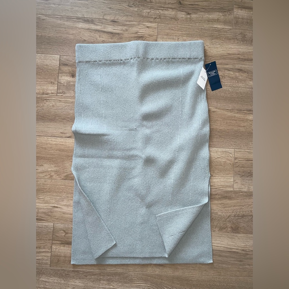 Abercrombie & Fitch ribbed skirt